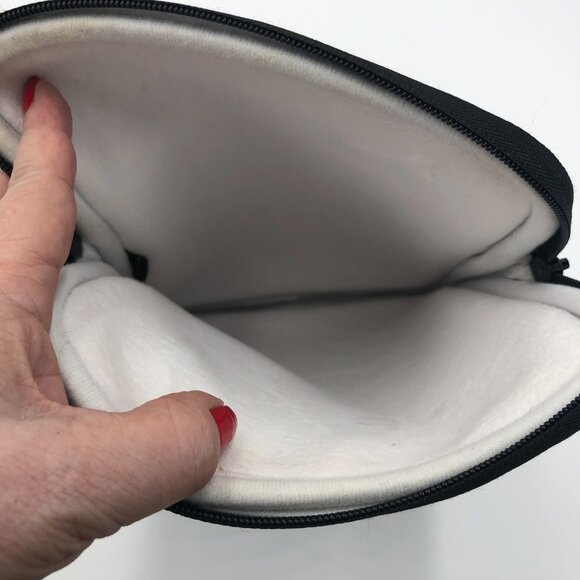 MARC by Marc Jacobs Dreamy Black Logo Neoprene Padded Tablet Case Zippered Top - Picture 5 of 8